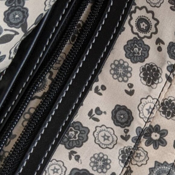 COLLEGIATE STYLE CROSSBODY BAG L'ARTISTE BRAND - Picture 12 of 13